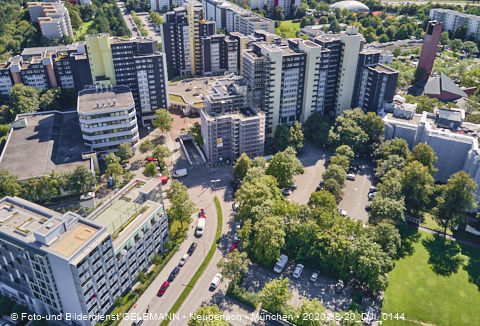 09.09.2020 - Luftbilder vom Karl-Marx-Ring 52-62 und Marx-Zentrum mit Umgebung