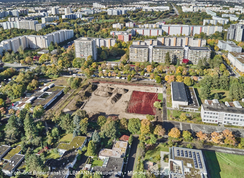 08.10.2020 - Baustelle zur neuen Grundschule am Karl-Marx-Ring in Neuperlach 
