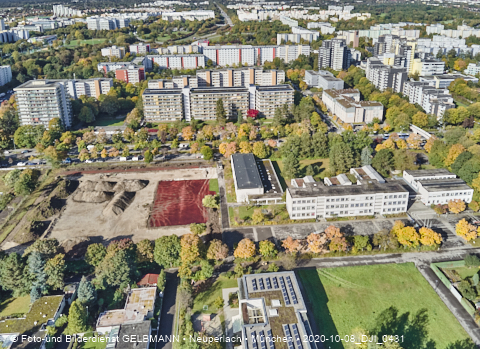 08.10.2020 - Baustelle zur neuen Grundschule am Karl-Marx-Ring in Neuperlach 