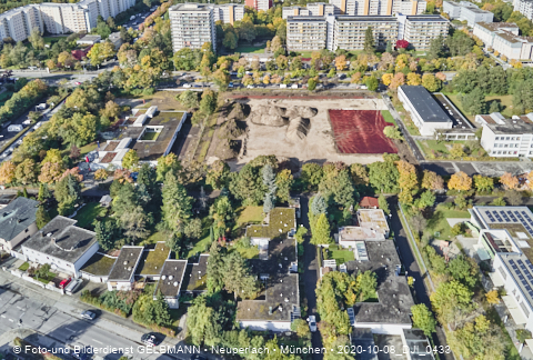 08.10.2020 - Baustelle zur neuen Grundschule am Karl-Marx-Ring in Neuperlach 