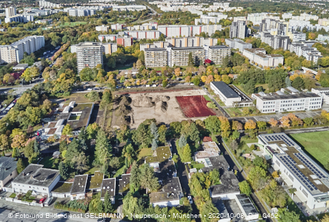 08.10.2020 - Baustelle zur neuen Grundschule am Karl-Marx-Ring in Neuperlach 