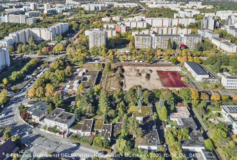 08.10.2020 - Baustelle zur neuen Grundschule am Karl-Marx-Ring in Neuperlach 
