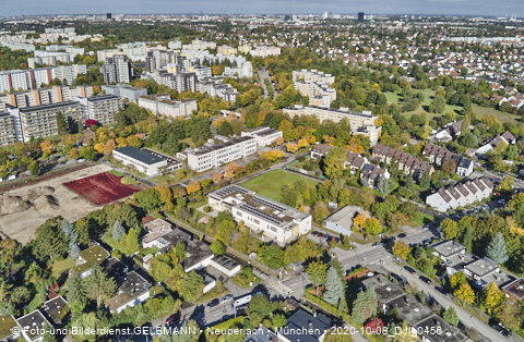 08.10.2020 - Baustelle zur neuen Grundschule am Karl-Marx-Ring in Neuperlach 