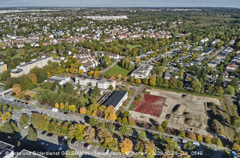 08.10.2020 - Baustelle zur neuen Grundschule am Karl-Marx-Ring in Neuperlach 