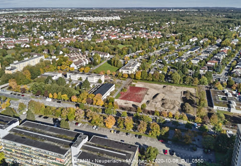 08.10.2020 - Baustelle zur neuen Grundschule am Karl-Marx-Ring in Neuperlach 