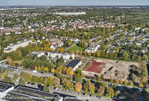 08.10.2020 - Baustelle zur neuen Grundschule am Karl-Marx-Ring in Neuperlach 