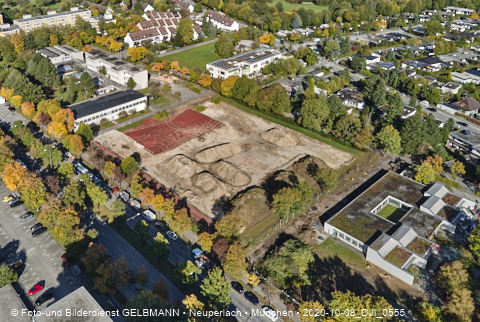 08.10.2020 - Baustelle zur neuen Grundschule am Karl-Marx-Ring in Neuperlach 