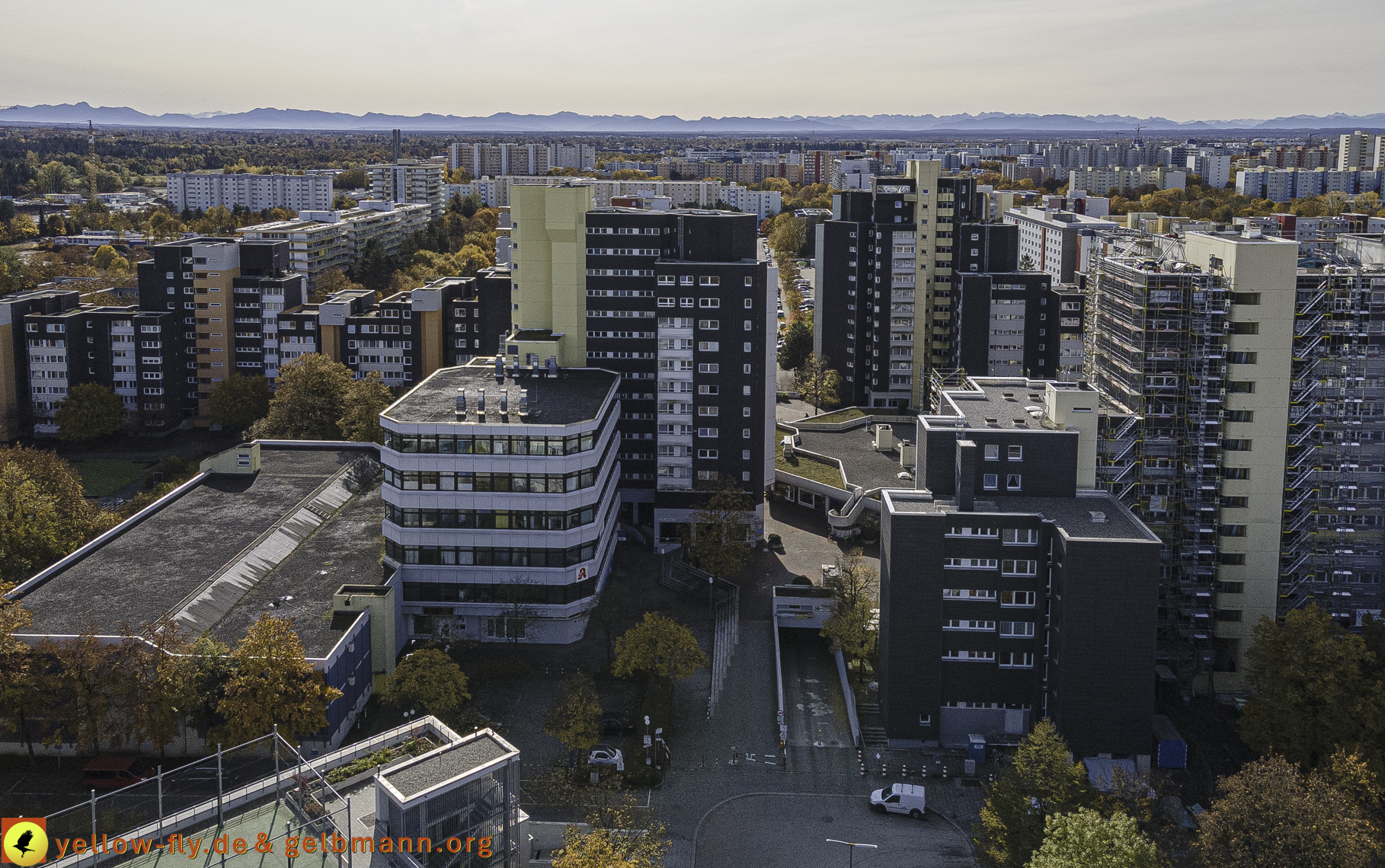 24.10.2020 - Sanierungsbaustelle Marx-Zentrum in Neuperlach