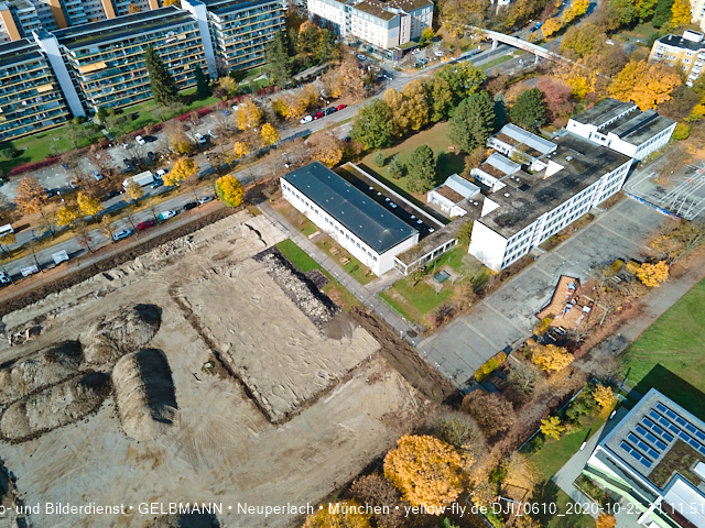 25.10.2020 - Baustelle zur neuen Grundschule am Karl-Marx-Ring