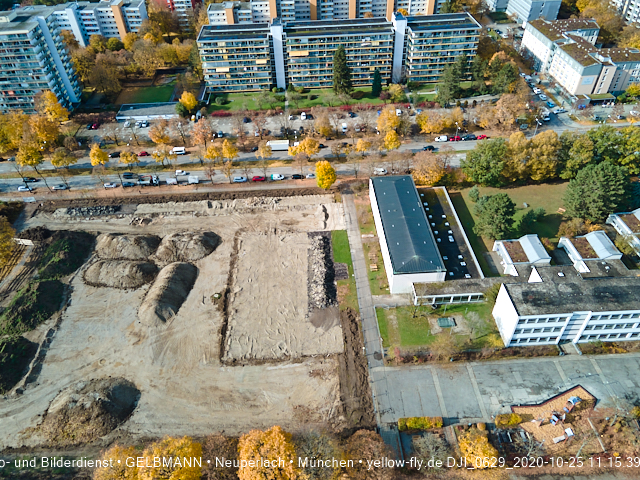 25.10.2020 - Baustelle zur neuen Grundschule am Karl-Marx-Ring