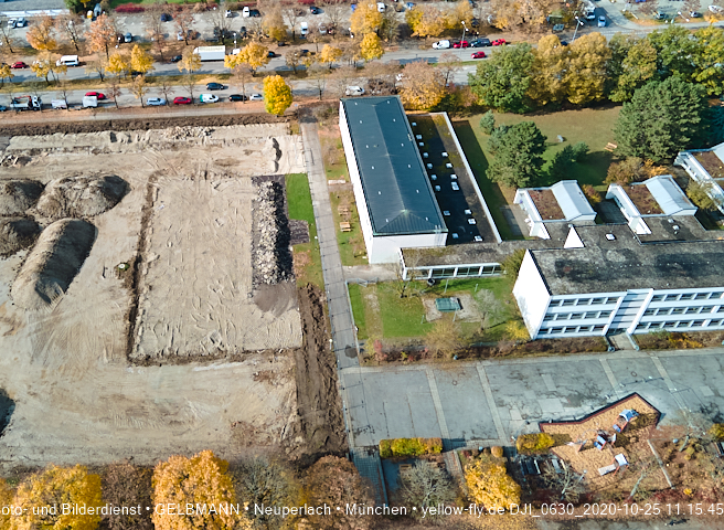 25.10.2020 - Baustelle zur neuen Grundschule am Karl-Marx-Ring
