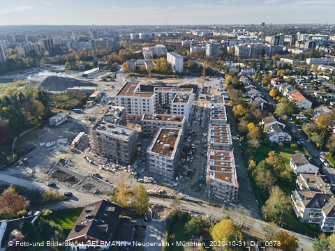 31.10.2020 - DEMOS-Baustelle und BayernHeim-Baustelle Alexiqauartier in Neuperlach