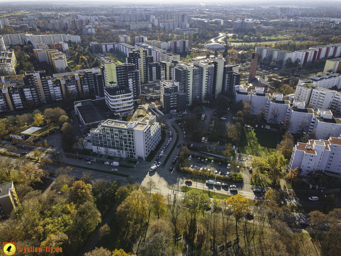07.11.2020 - Fassadensanierung im Marx-Zentrum und am Karl-Marx-Ring in Neuperlach