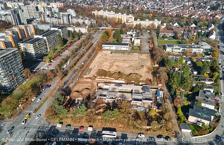 09.11.2020 - Grundschule am Karl-Marx-Ring in Neuperlach