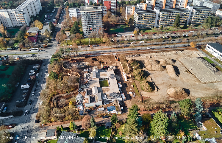 09.11.2020 - Grundschule am Karl-Marx-Ring in Neuperlach