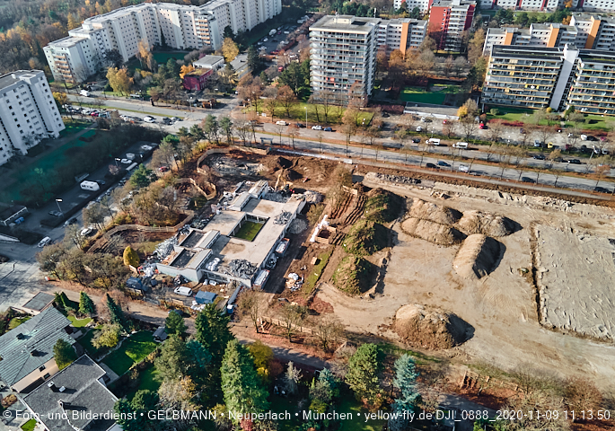 09.11.2020 - Grundschule am Karl-Marx-Ring in Neuperlach