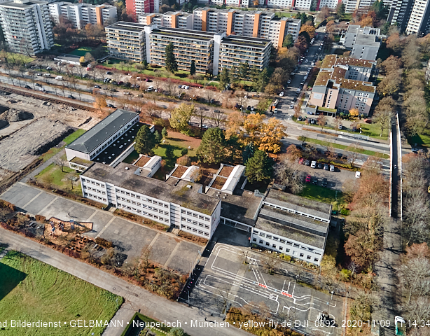 09.11.2020 - Grundschule am Karl-Marx-Ring in Neuperlach