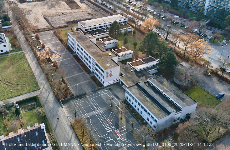 21.11.2020 - Baustelle Grundschule am Karl-Marx-Ring in Neuperlach