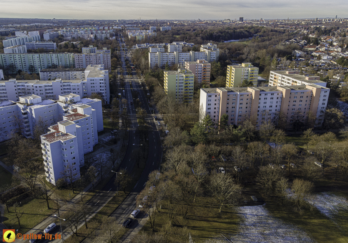 04.02.2021 - Marx-Zentrum und Karl-Marx-Ring 52-62 in Neuperlach