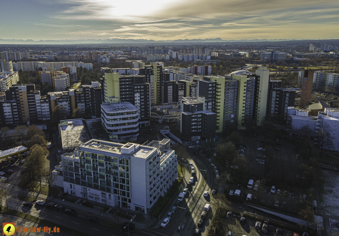 04.02.2021 - Marx-Zentrum und Karl-Marx-Ring 52-62 in Neuperlach