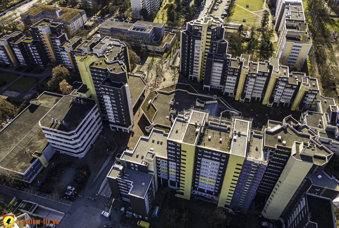 04.02.2021 - Marx-Zentrum und Karl-Marx-Ring 52-62 in Neuperlach