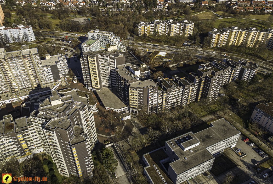 04.02.2021 - Marx-Zentrum und Karl-Marx-Ring 52-62 in Neuperlach
