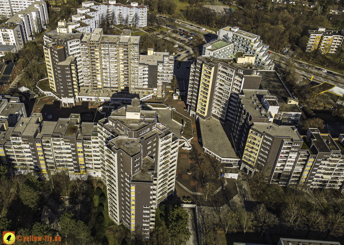 04.02.2021 - Marx-Zentrum und Karl-Marx-Ring 52-62 in Neuperlach