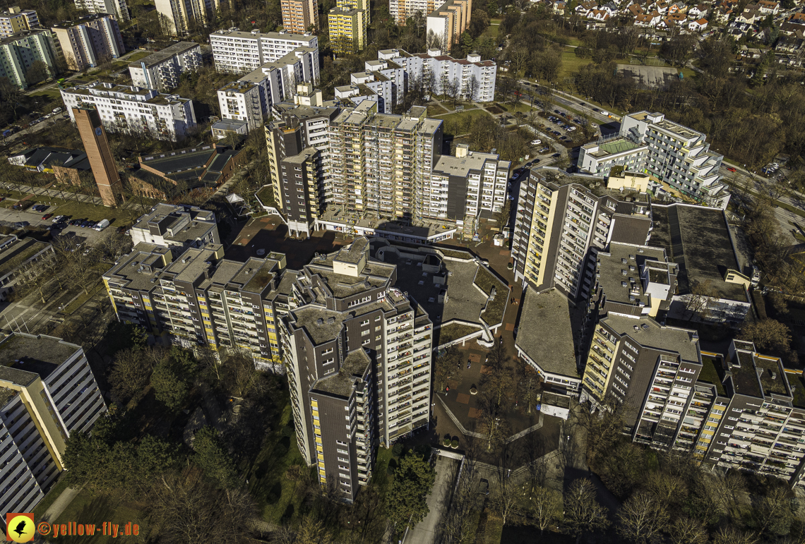 04.02.2021 - Marx-Zentrum und Karl-Marx-Ring 52-62 in Neuperlach