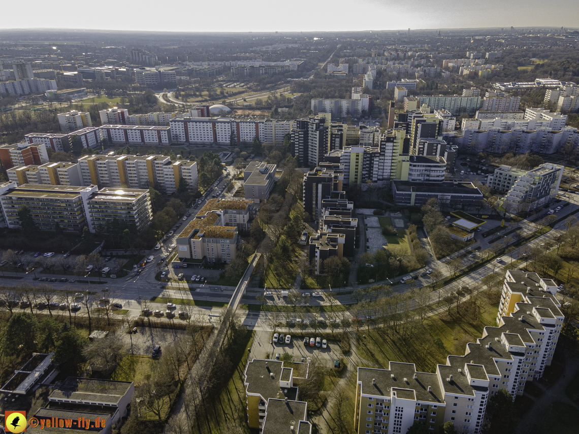 06.03.2021 - Wohnanlage Karl-Marx-Ring 52-62 und Marx-Zentrum