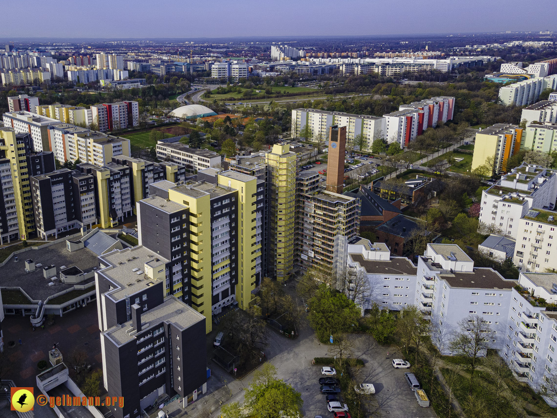 30.04.2021 - Fassadensanierung am Karl-Marx-Ring 52-62 und Marx-Zentrum