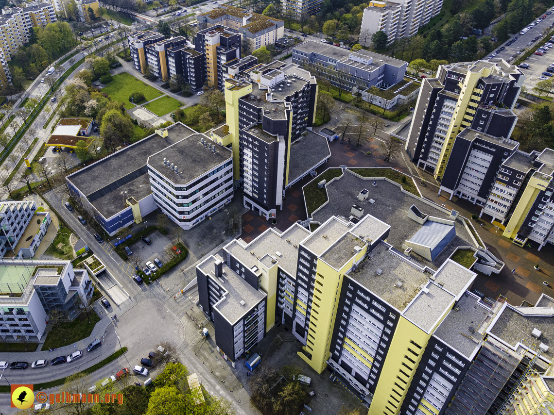 30.04.2021 - Fassadensanierung am Karl-Marx-Ring 52-62 und Marx-Zentrum