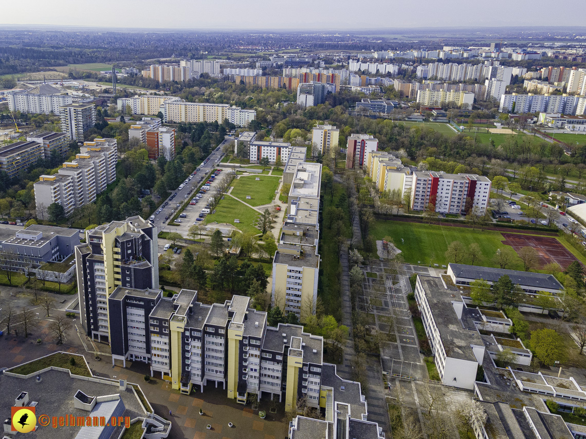 30.04.2021 - Fassadensanierung am Karl-Marx-Ring 52-62 und Marx-Zentrum