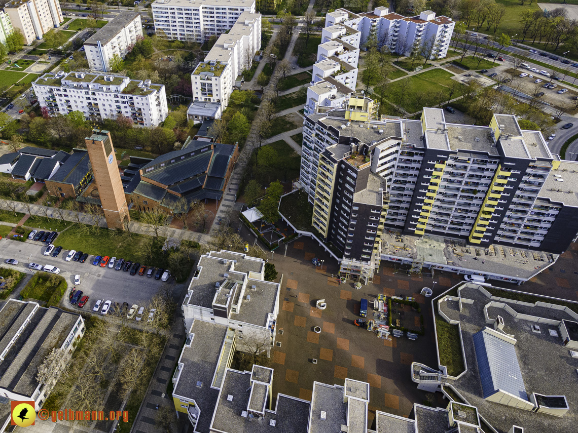 30.04.2021 - Fassadensanierung am Karl-Marx-Ring 52-62 und Marx-Zentrum