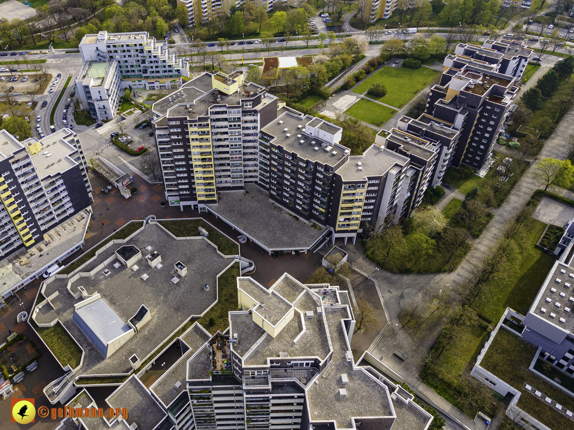 30.04.2021 - Fassadensanierung am Karl-Marx-Ring 52-62 und Marx-Zentrum