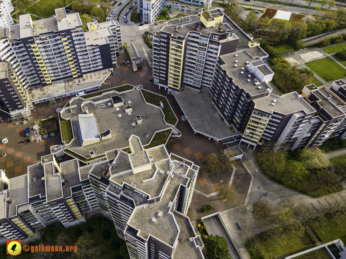 30.04.2021 - Fassadensanierung am Karl-Marx-Ring 52-62 und Marx-Zentrum