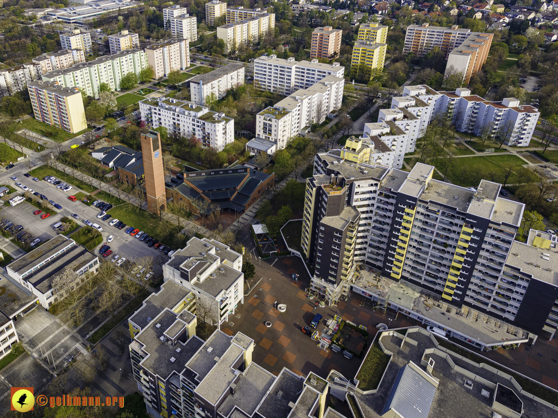 30.04.2021 - Fassadensanierung am Karl-Marx-Ring 52-62 und Marx-Zentrum
