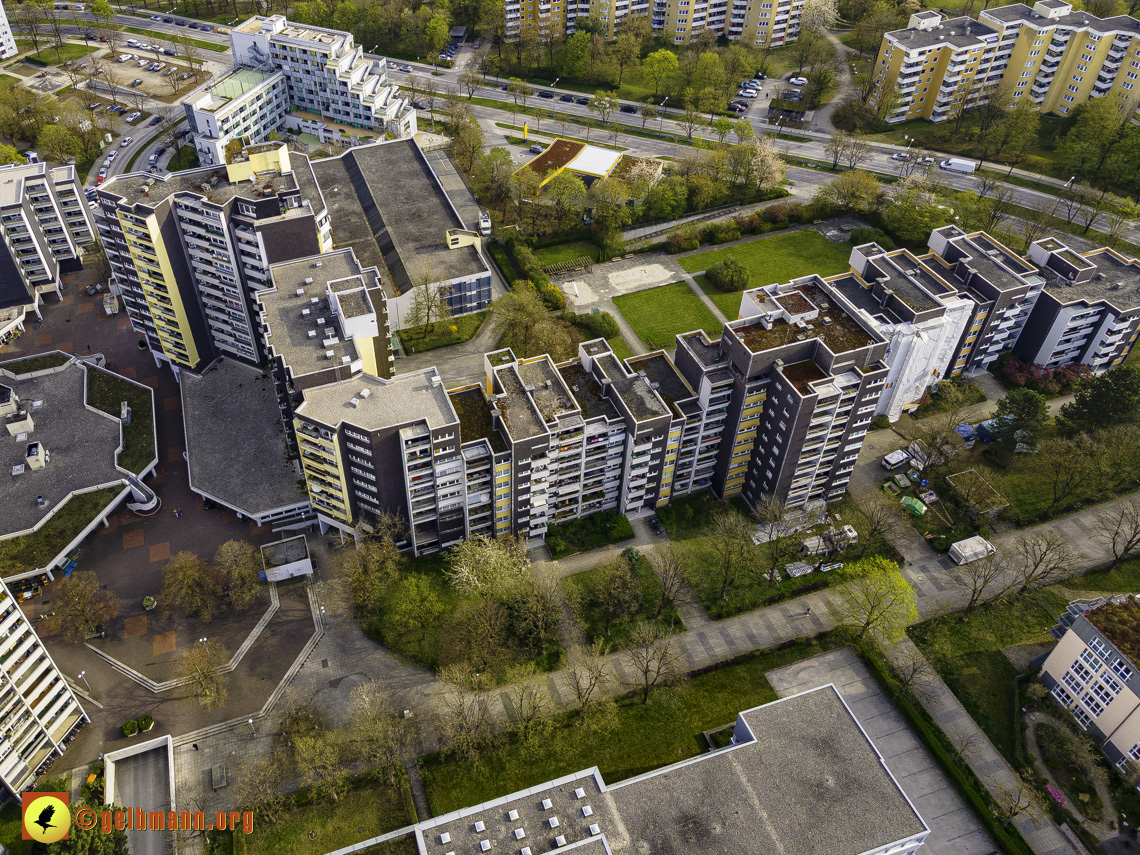 30.04.2021 - Fassadensanierung am Karl-Marx-Ring 52-62 und Marx-Zentrum