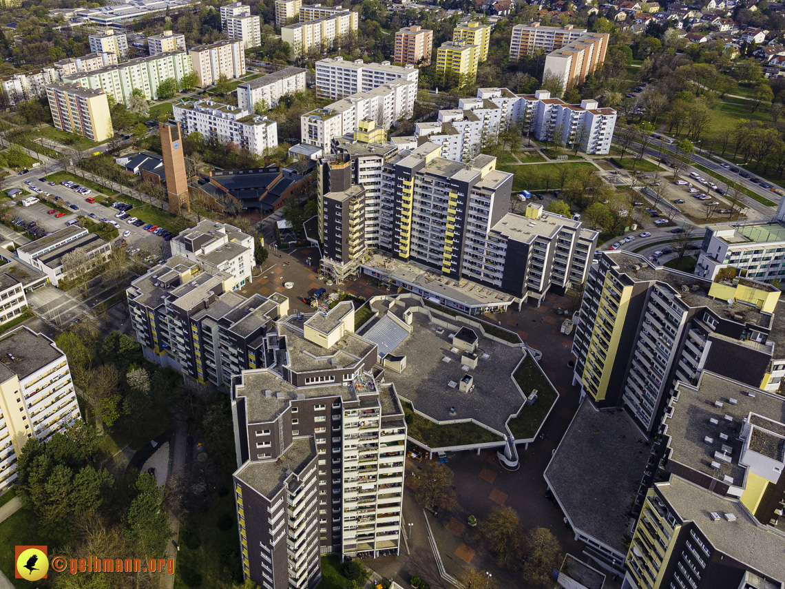 30.04.2021 - Fassadensanierung am Karl-Marx-Ring 52-62 und Marx-Zentrum