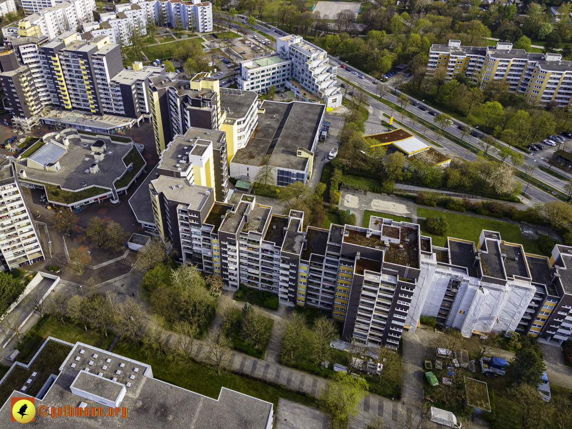 30.04.2021 - Fassadensanierung am Karl-Marx-Ring 52-62 und Marx-Zentrum