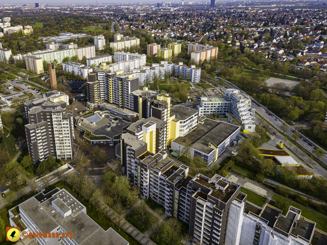 30.04.2021 - Fassadensanierung am Karl-Marx-Ring 52-62 und Marx-Zentrum