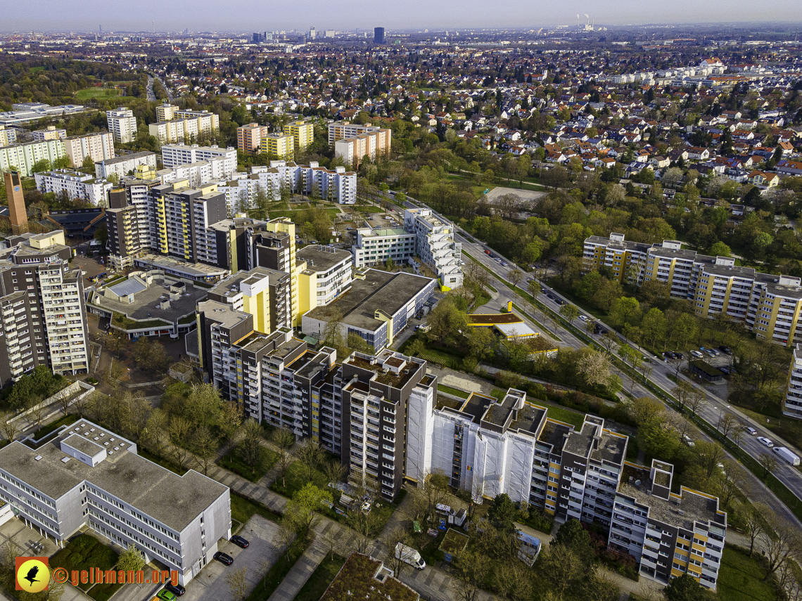 30.04.2021 - Fassadensanierung am Karl-Marx-Ring 52-62 und Marx-Zentrum