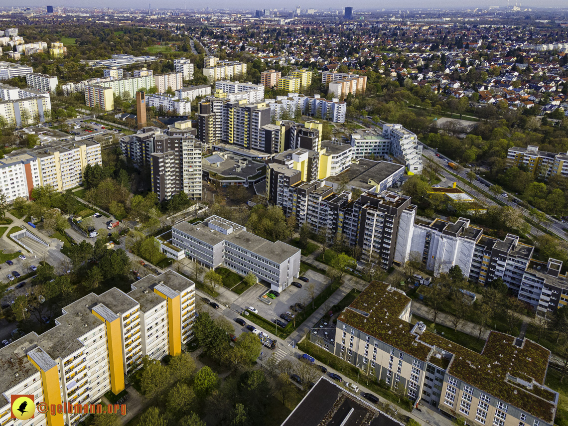 30.04.2021 - Fassadensanierung am Karl-Marx-Ring 52-62 und Marx-Zentrum