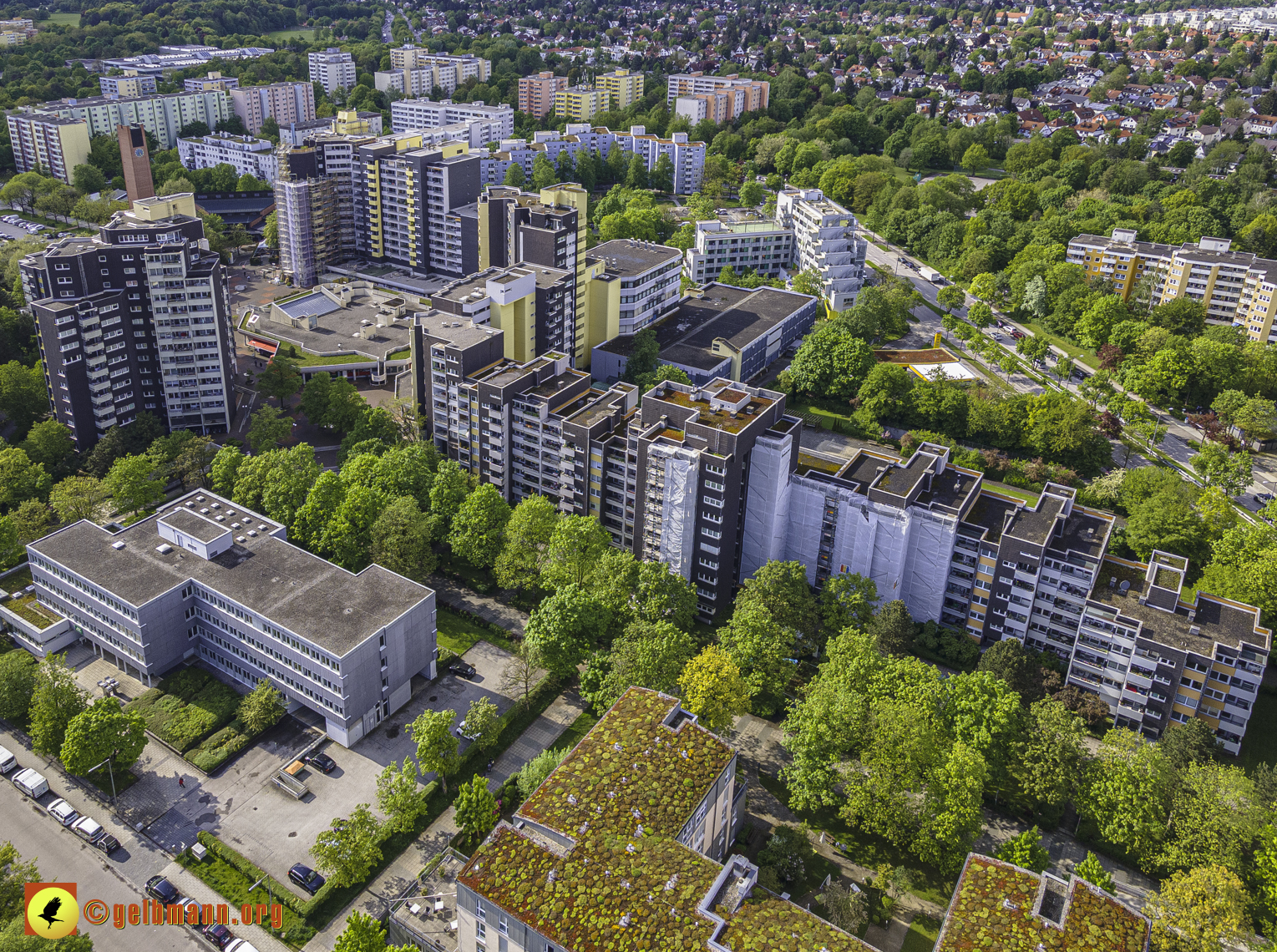 19.05.2021 - Großsanierung im Marx-Zentrum und kleine Sanierung am Karl-Marx-Ring 25-62