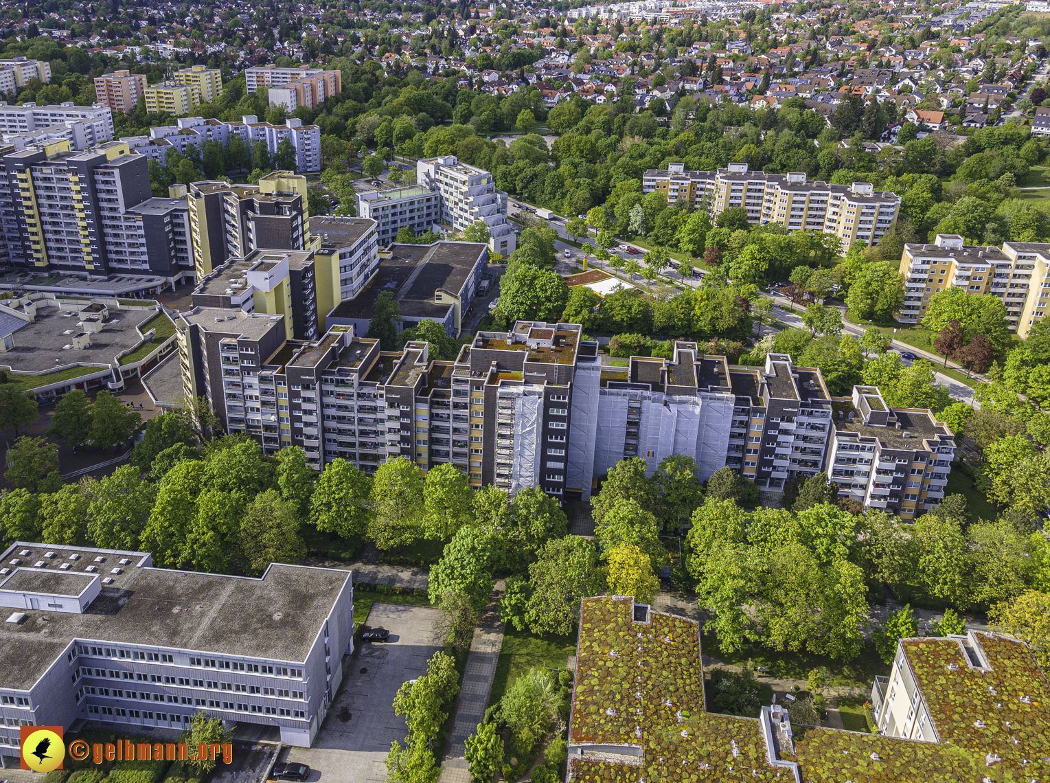 19.05.2021 - Großsanierung im Marx-Zentrum und kleine Sanierung am Karl-Marx-Ring 25-62