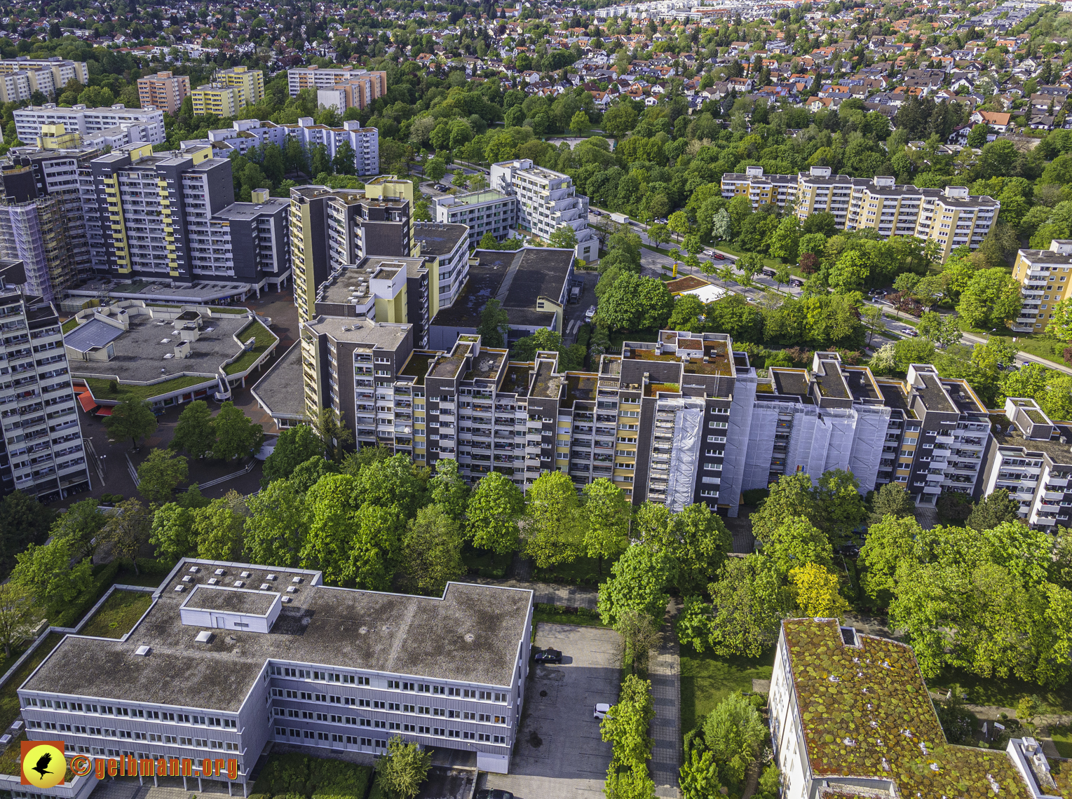 19.05.2021 - Großsanierung im Marx-Zentrum und kleine Sanierung am Karl-Marx-Ring 25-62