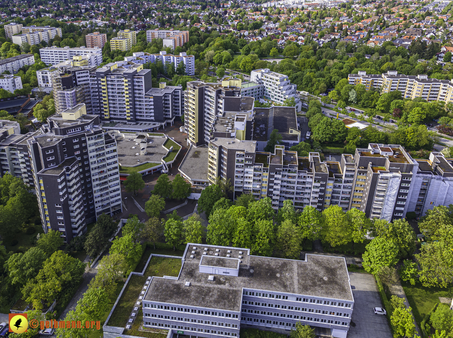 19.05.2021 - Großsanierung im Marx-Zentrum und kleine Sanierung am Karl-Marx-Ring 25-62