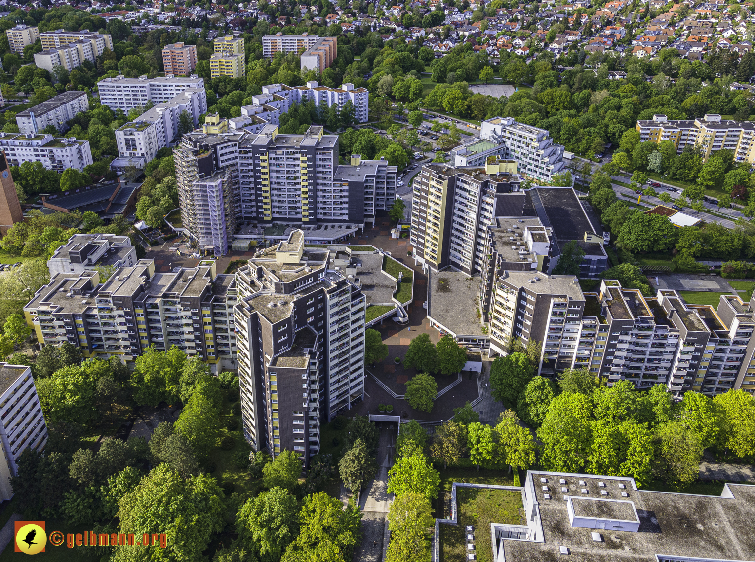 19.05.2021 - Großsanierung im Marx-Zentrum und kleine Sanierung am Karl-Marx-Ring 25-62