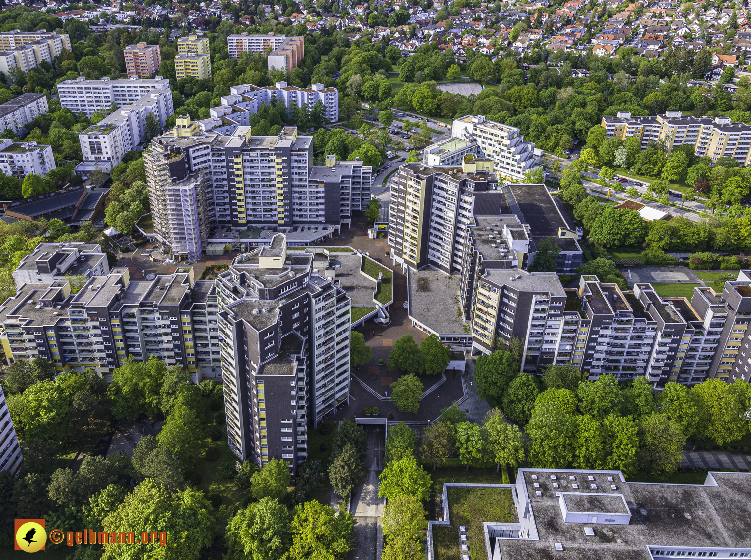 19.05.2021 - Großsanierung im Marx-Zentrum und kleine Sanierung am Karl-Marx-Ring 25-62