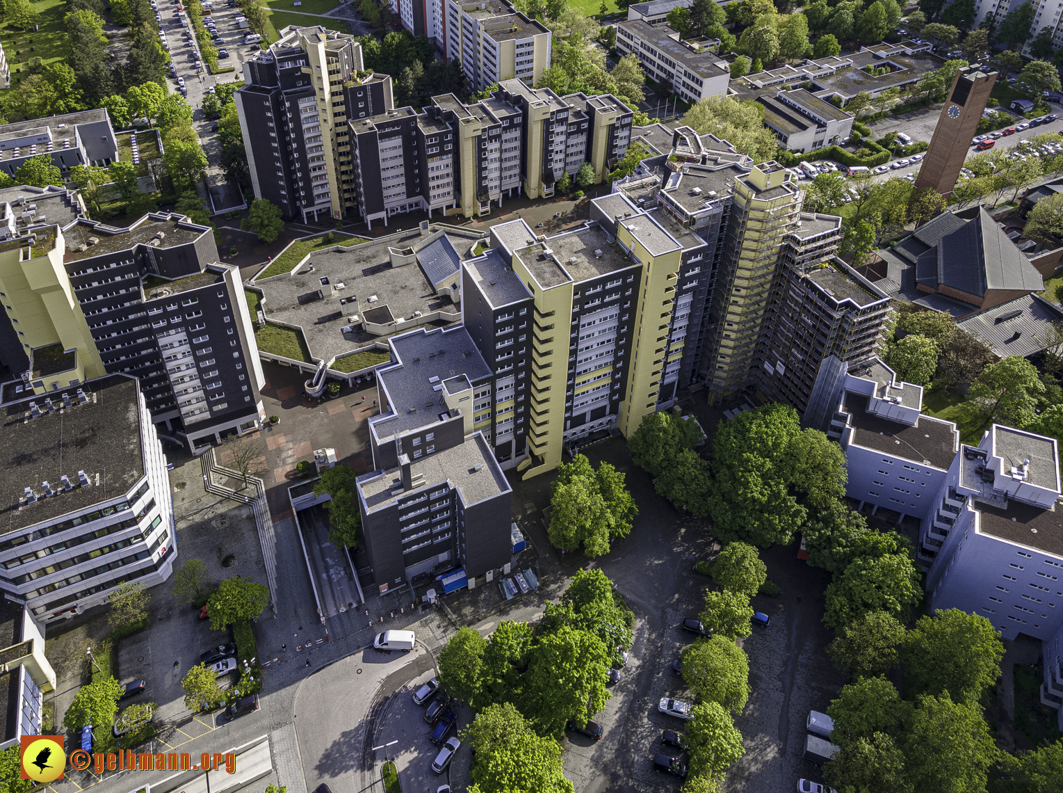 19.05.2021 - Großsanierung im Marx-Zentrum und kleine Sanierung am Karl-Marx-Ring 25-62