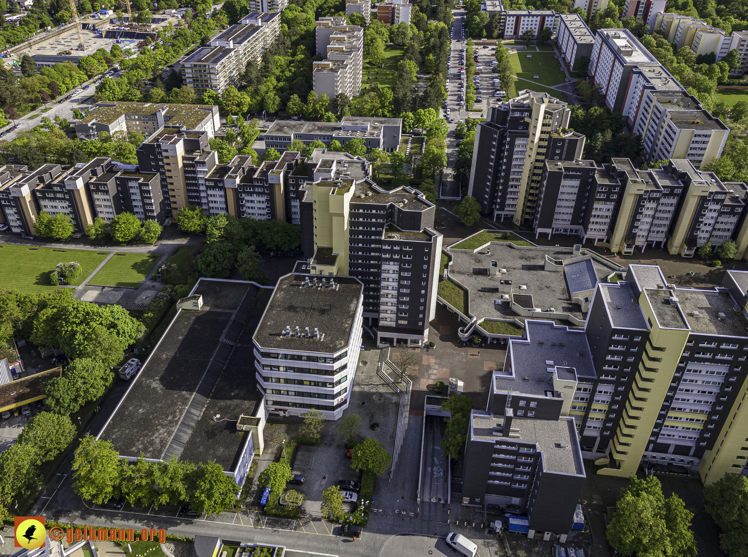 19.05.2021 - Großsanierung im Marx-Zentrum und kleine Sanierung am Karl-Marx-Ring 25-62